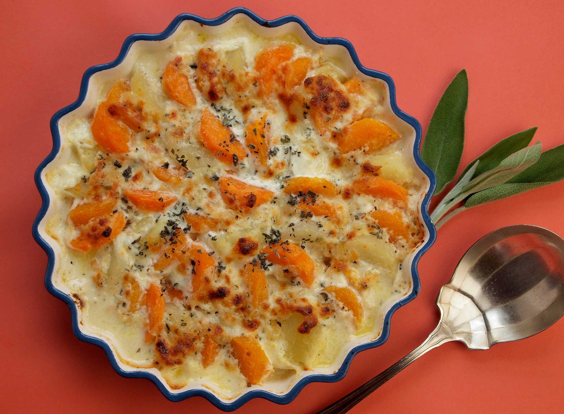 Cheeselicious Scalloped Potatoes and Squash
