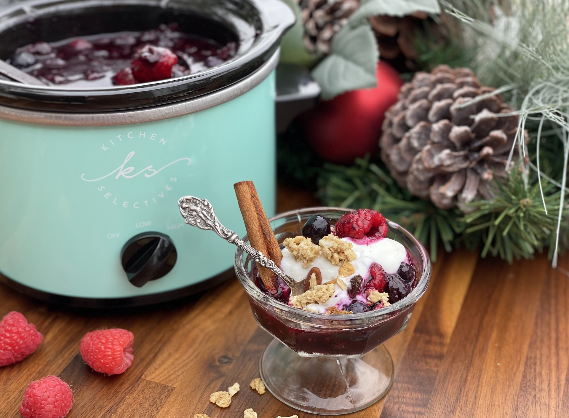 Slow Cooker Berry “Crisp” and Cream; Warm Spiced Wish Farms Berries